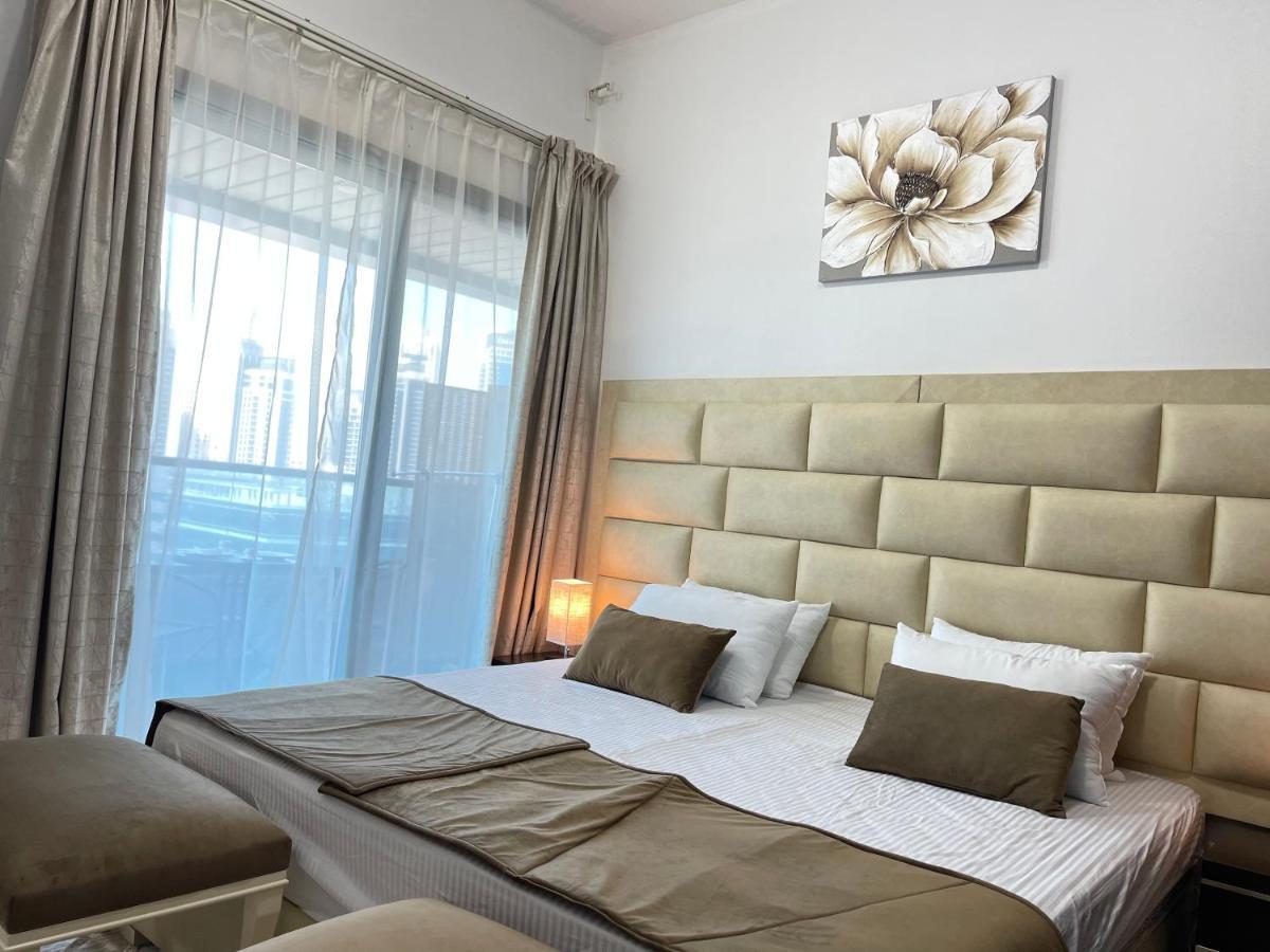 Private Gorgeous Room With Marina View With Shared Kitchen In Shared Apartment Dubái Exterior foto